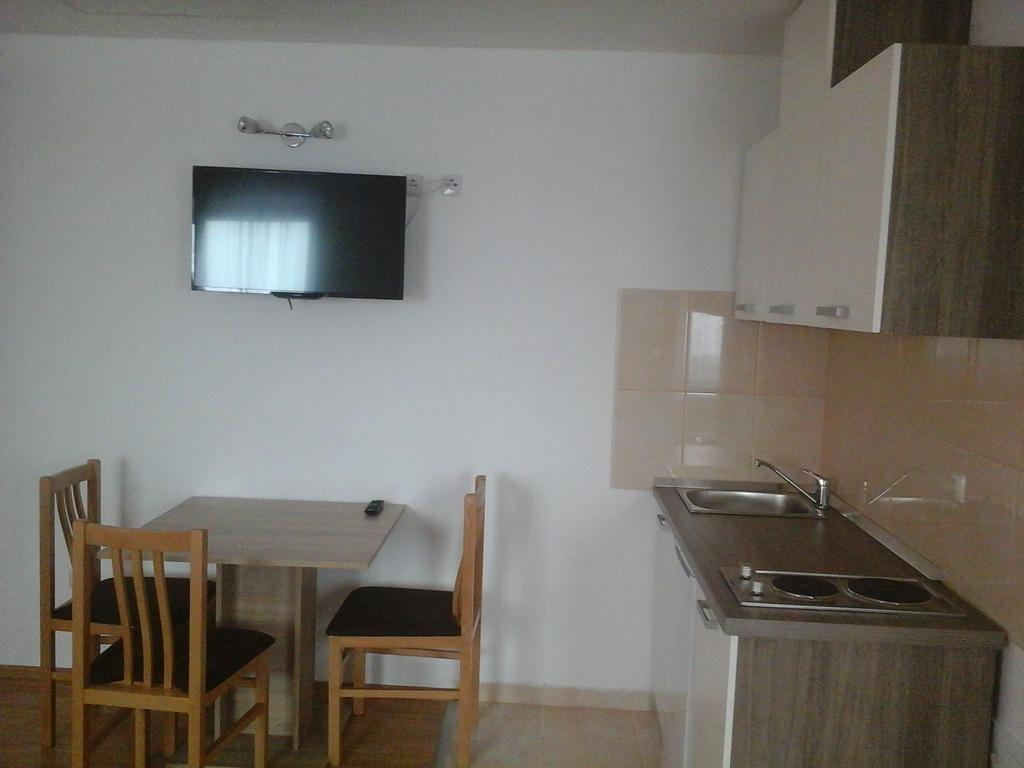 Apartments Dale Smoljanac Room photo